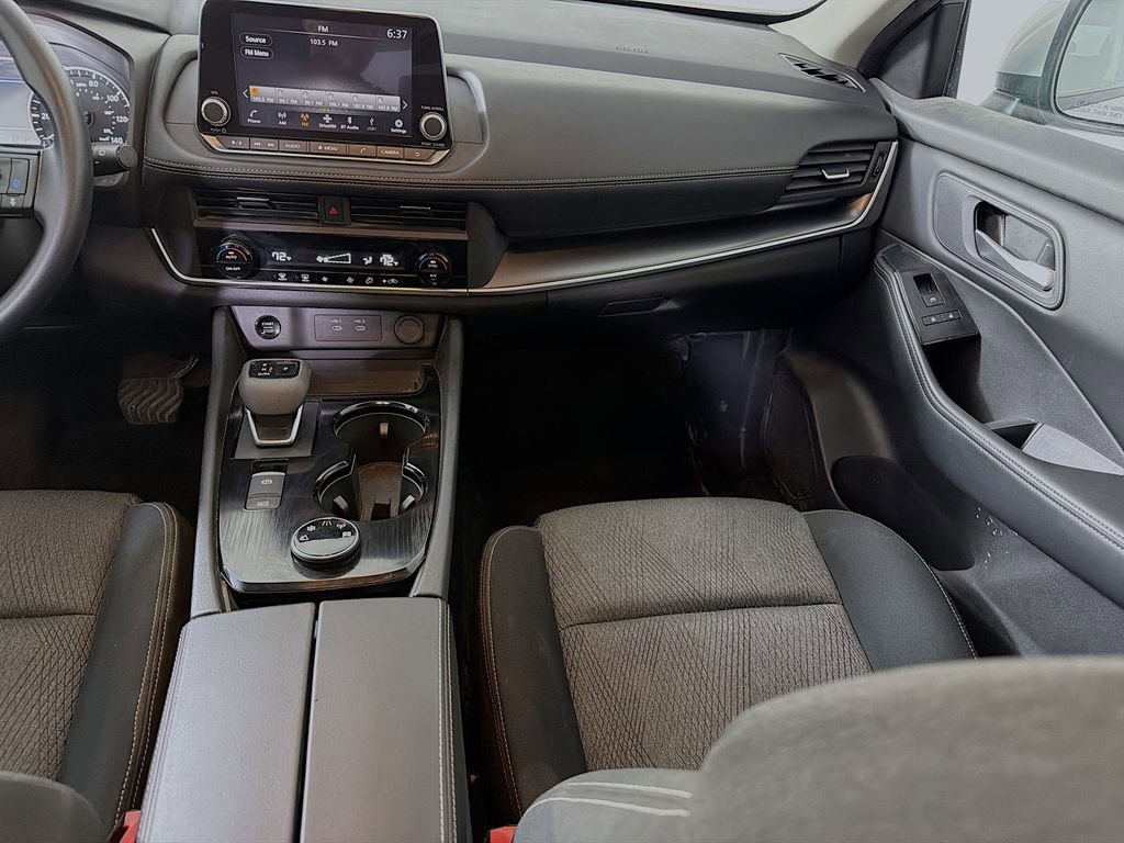 Used 2024 Nissan Rogue SV AWD/4WD image 25
