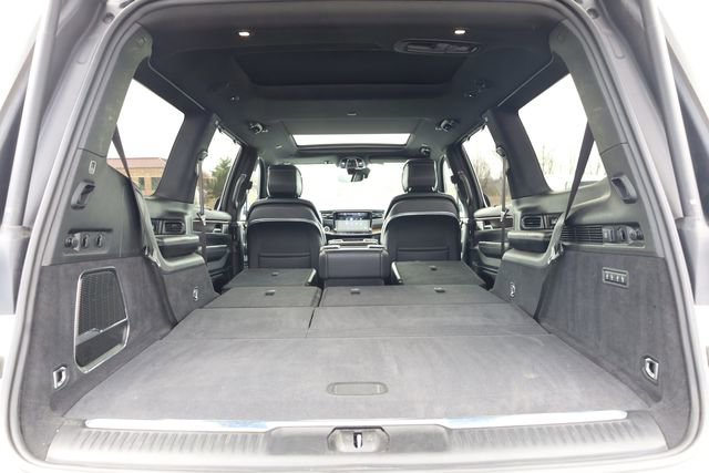 Certified 2023 Jeep Grand Wagoneer 4WD image 36