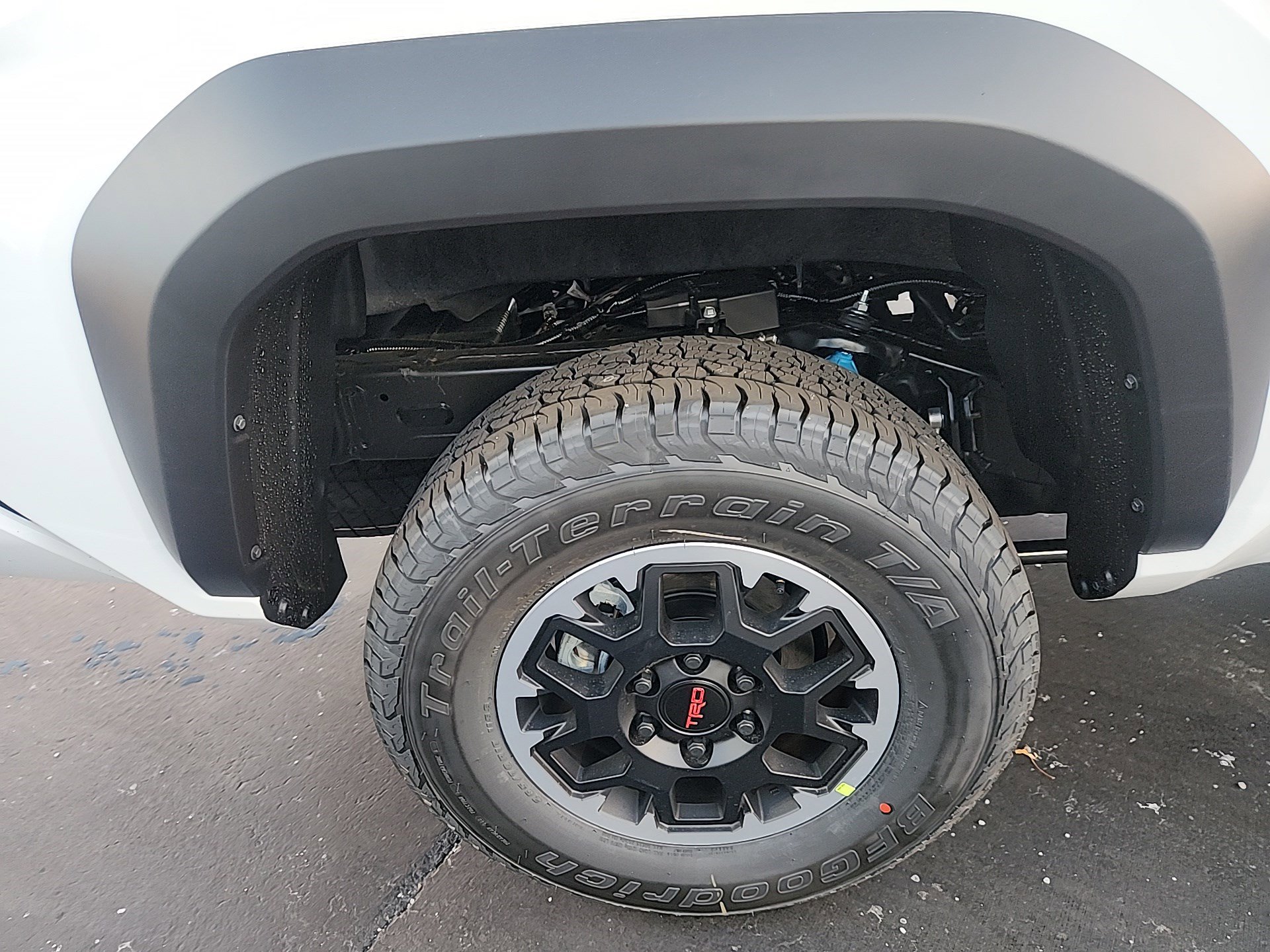 Certified 2025 Toyota Tacoma TRD Off-Road w/ TRD Off Road Premium Package AWD/4WD image 28
