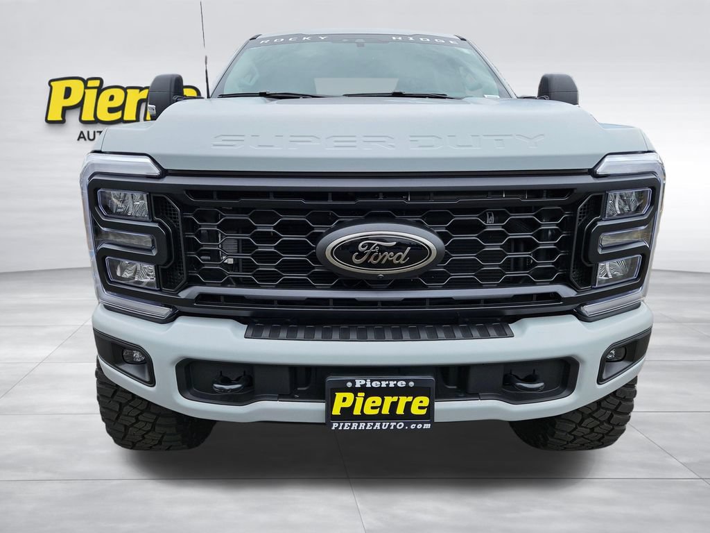 New 2026 Ford F250 XLT w/ XLT Premium Package AWD/4WD image 10