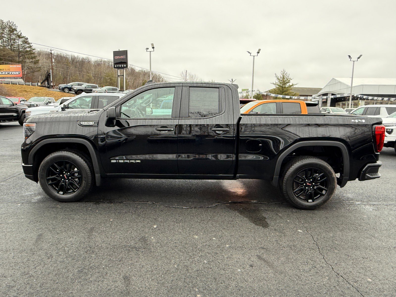 New 2026 GMC Sierra 1500 Pro w/ Graphite Edition image 2