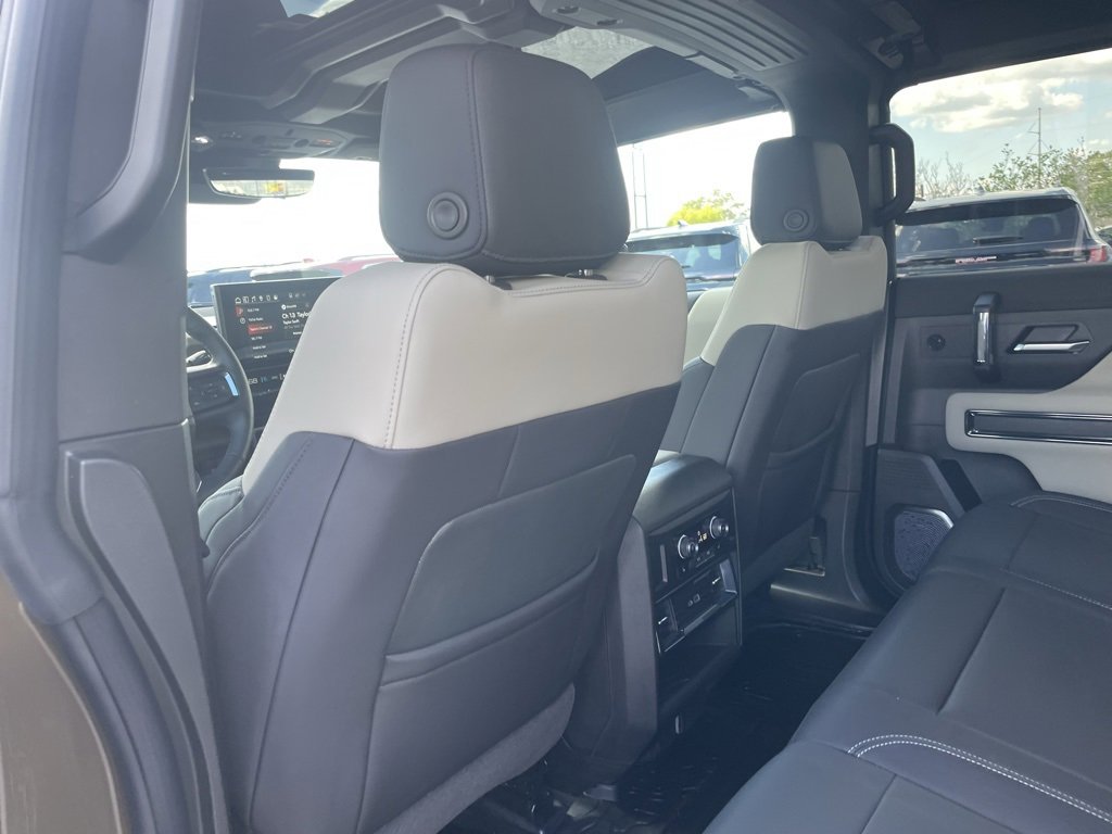 New 2026 GMC Hummer EV 4x4 Crew Cab image 28