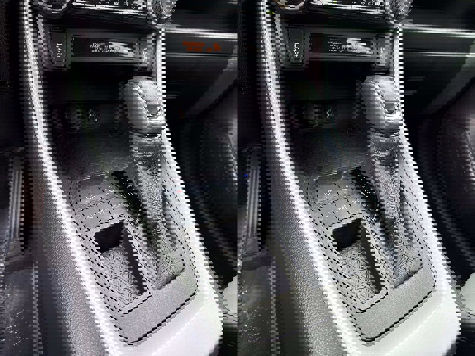 Used 2021 Toyota RAV4 XLE Premium image 27