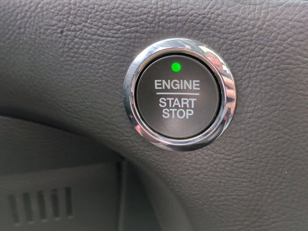 Used 2019 Ford Edge ST w/ Equipment Group 401A AWD/4WD image 28