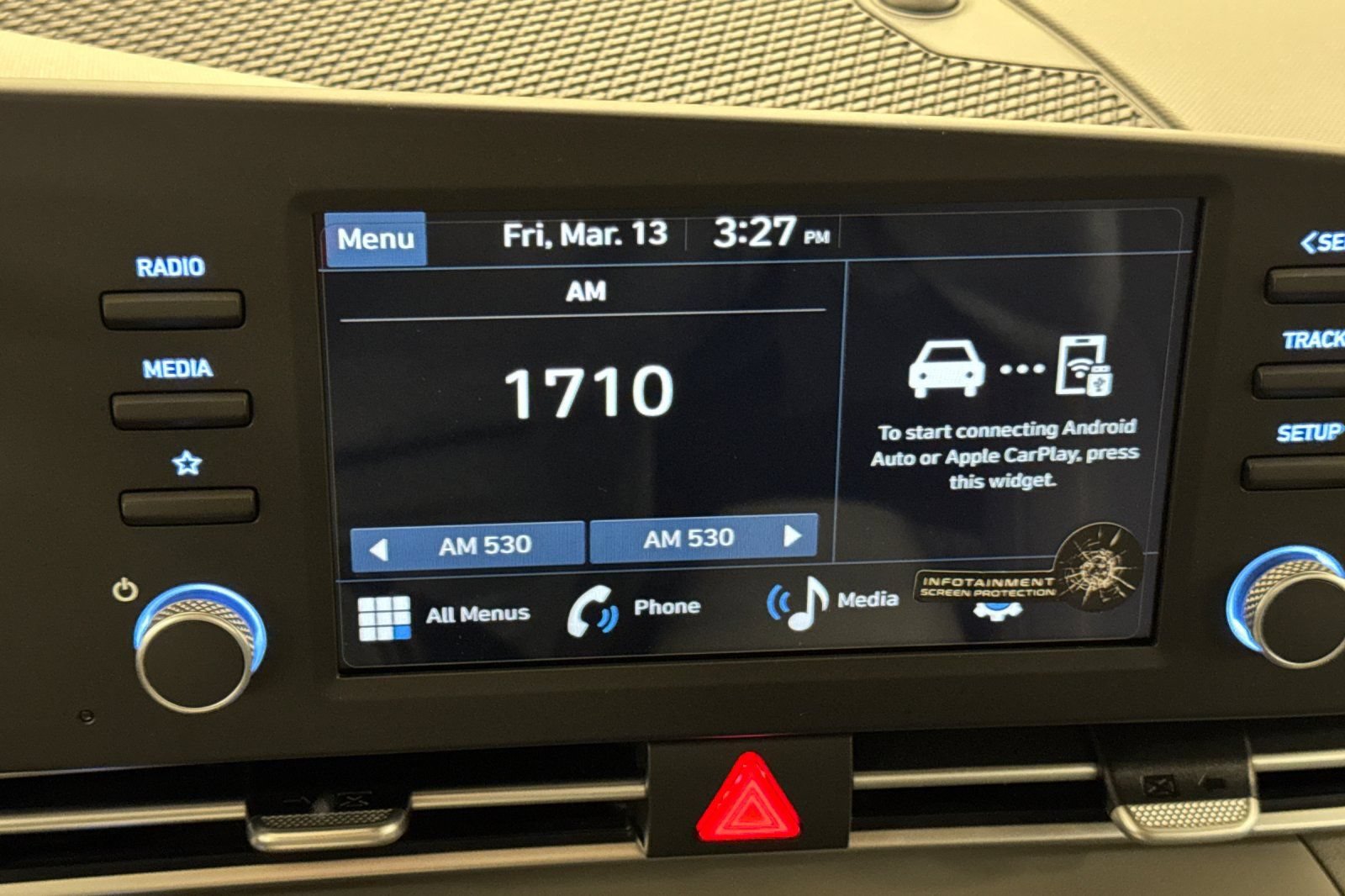 New 2026 Hyundai Elantra Sport FWD image 17