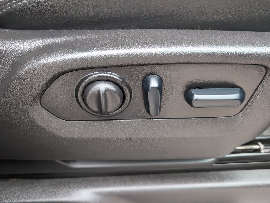 Used 2023 Chevrolet Silverado 2500 High Country image 23