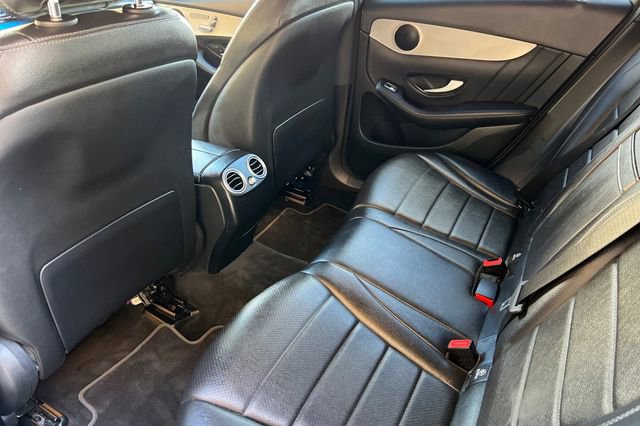 Used 2022 Mercedes-Benz GLC 300 image 13