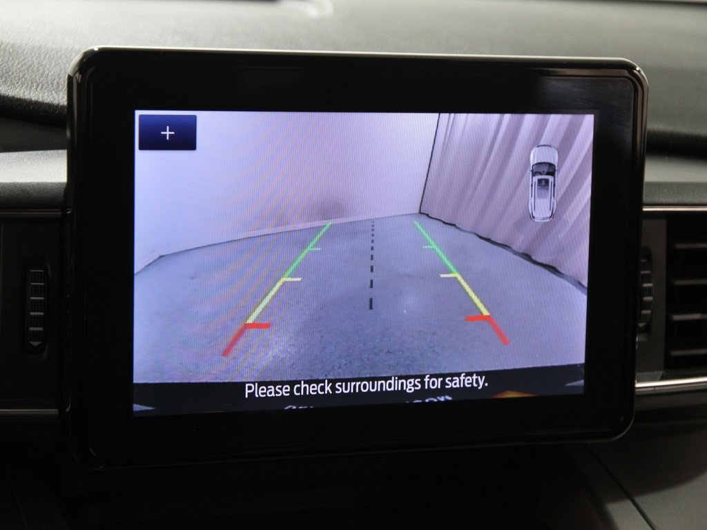 Certified 2022 Ford Explorer XLT w/ Equipment Group 202A image 13