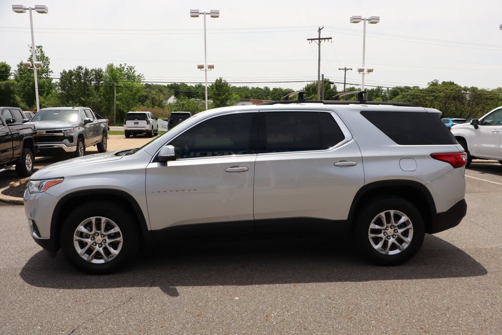 Used 2021 Chevrolet Traverse LT FWD image 27
