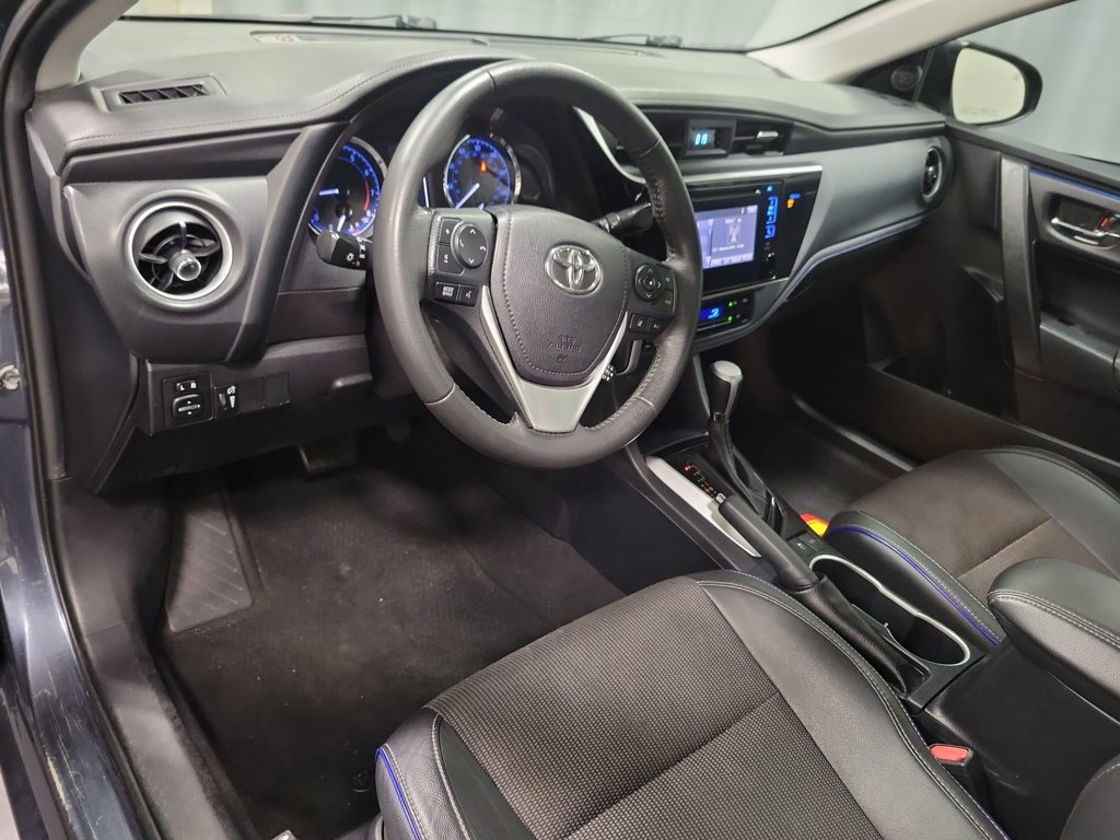 Used 2018 Toyota Corolla SE FWD image 16
