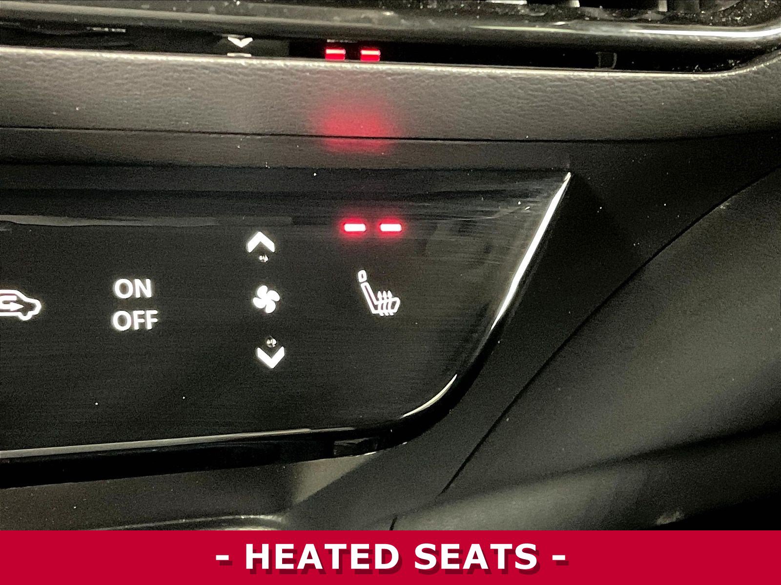 Certified 2026 Nissan Kicks SR w/ Cold Weather Package AWD/4WD image 38