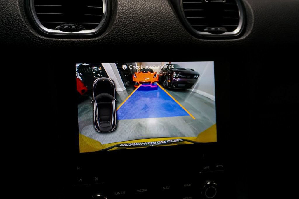 Used 2019 Porsche 718 Cayman RWD image 24