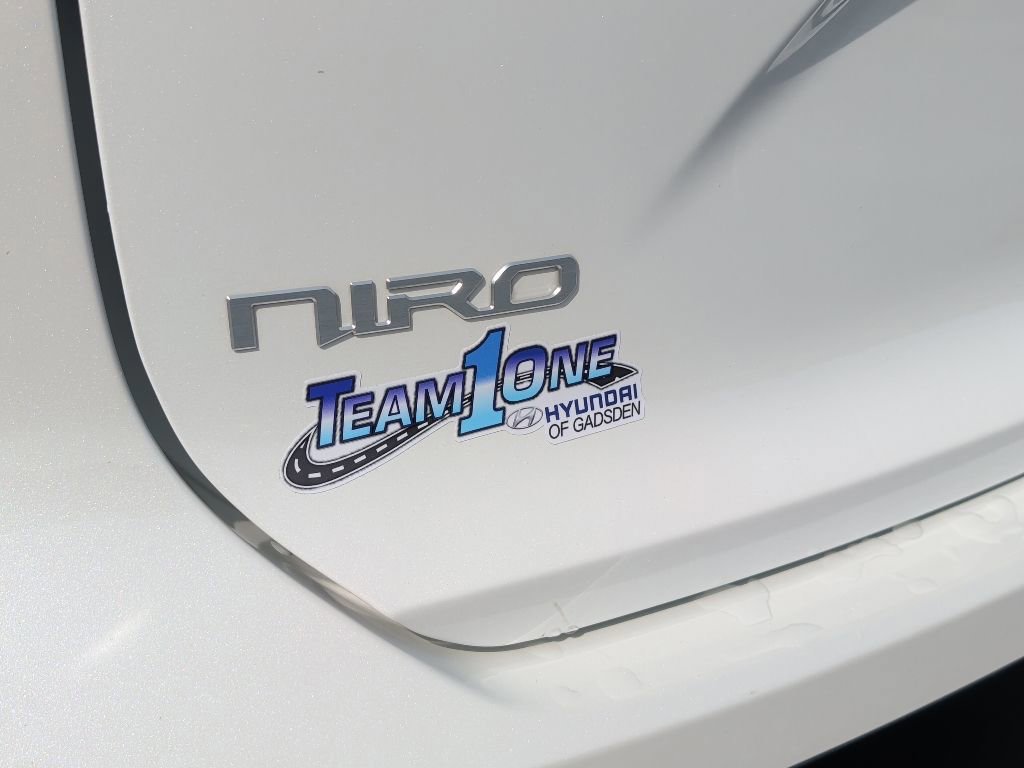 Used 2023 Kia Niro EX FWD image 48