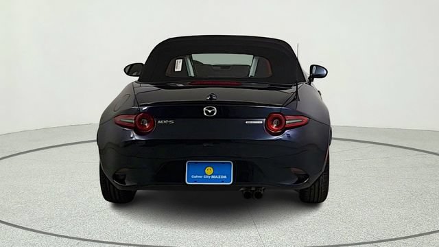 New 2026 MAZDA MX-5 Miata Club w/ Interior Package RWD image 6