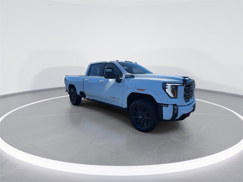 Used 2024 GMC Sierra 2500 AT4 w/ AT4 Premium Plus Package image 2