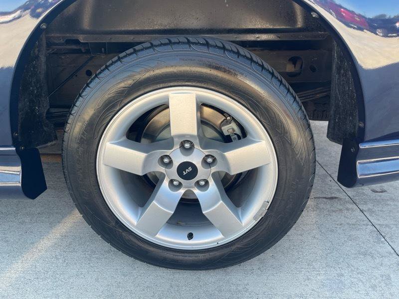 Used 2002 Ford F150 Lightning RWD image 26
