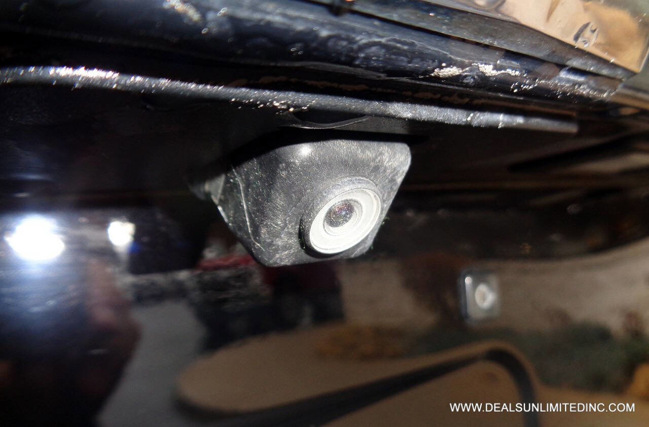 Used 2015 Chevrolet Tahoe LS image 20