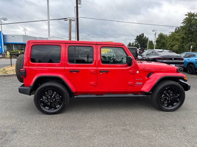 Used 2024 Jeep Wrangler Unlimited Sahara AWD/4WD image 6