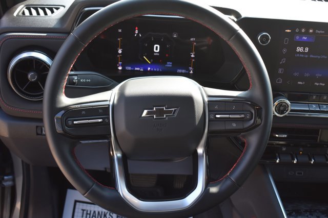 Used 2023 Chevrolet Colorado Z71 image 18