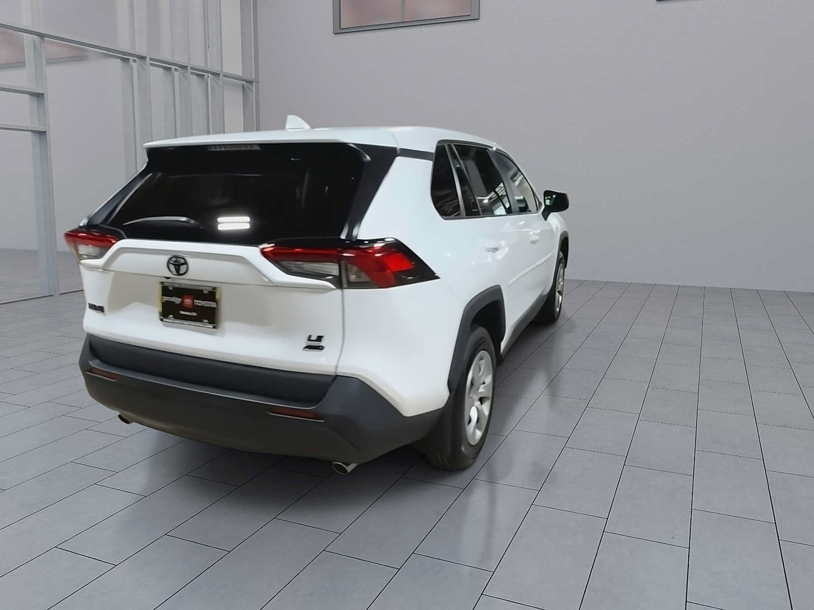 Used 2022 Toyota RAV4 LE AWD/4WD image 8