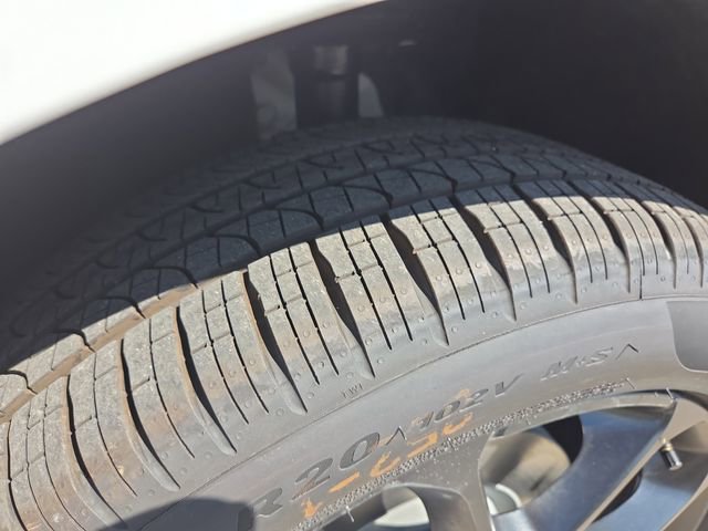 New 2026 Chrysler Pacifica Limited w/ S Appearance Package image 43