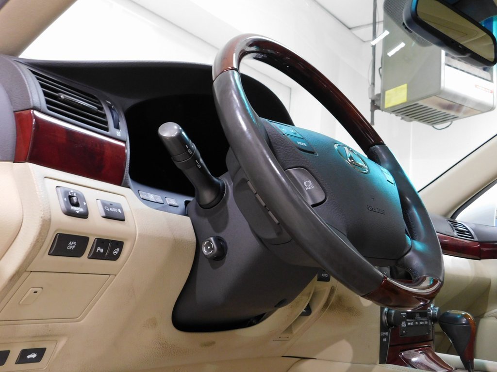 Used 2008 Lexus LS 460 image 30