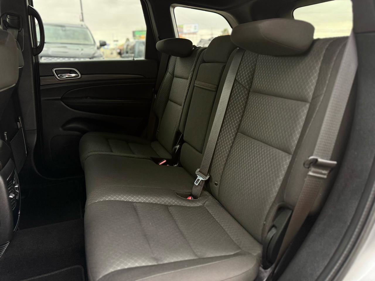 Used 2021 Jeep Grand Cherokee Laredo RWD image 13