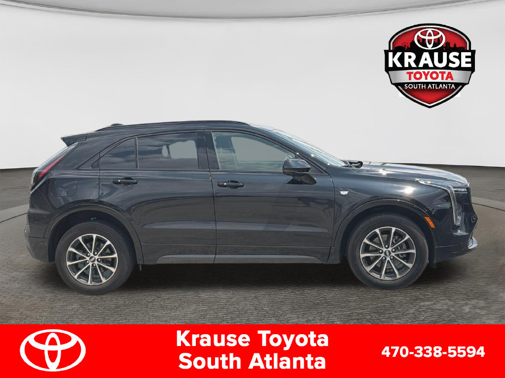 Used 2025 Cadillac XT4 Sport FWD image 8