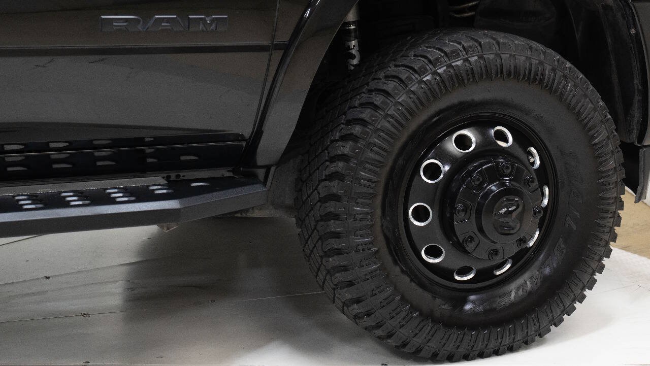 Used 2020 RAM 3500 Laramie w/ Night Edition AWD/4WD image 75