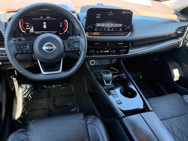 Used 2022 Nissan Rogue Platinum w/ Head-Up Display Package FWD image 12