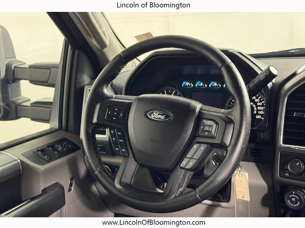 Used 2016 Ford F150 XLT w/ Equipment Group 302A Luxury AWD/4WD image 24
