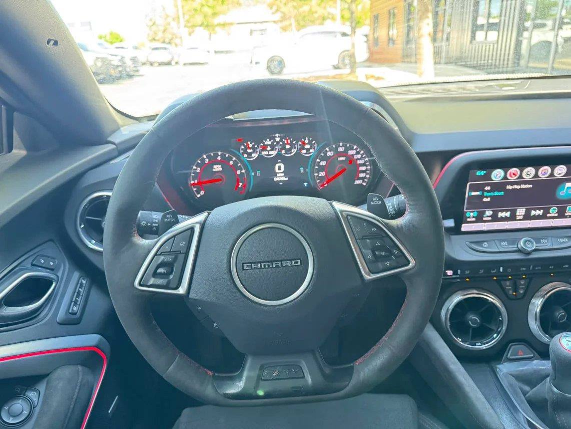 Used 2017 Chevrolet Camaro ZL1 RWD image 14
