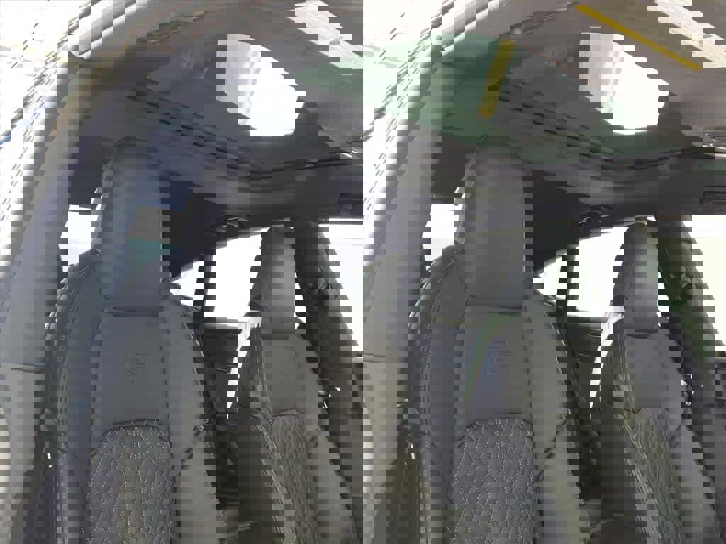 Used 2023 Audi S7 Prestige w/ Prestige Package image 24