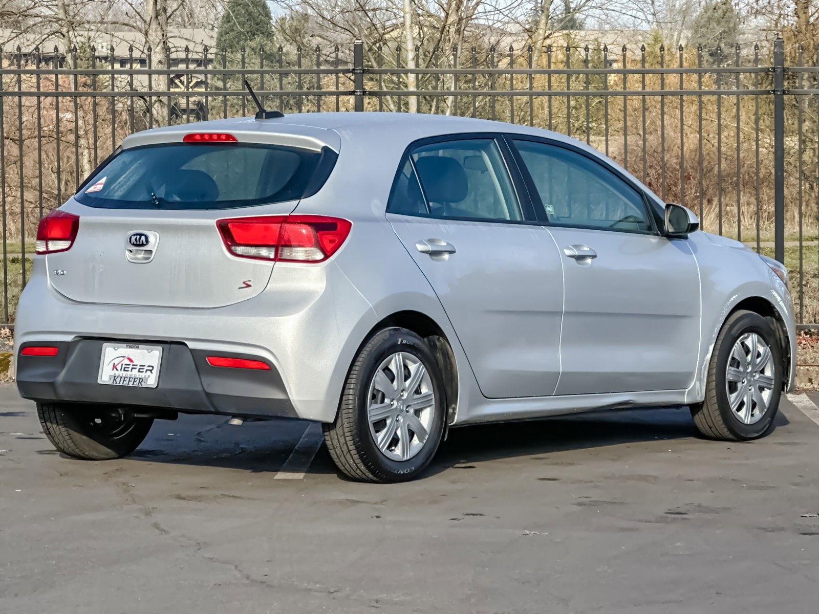 Used 2021 Kia Rio S image 3