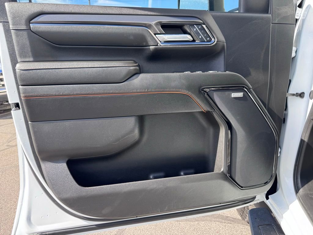 Used 2024 GMC Sierra 2500 AT4 w/ AT4 Premium Plus Package image 27