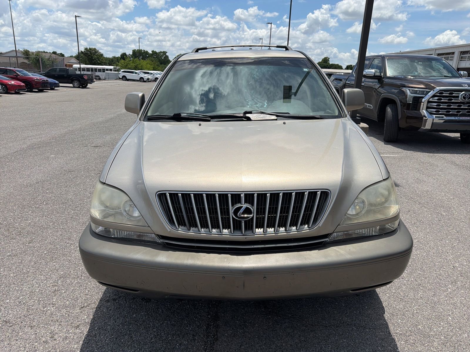 Used 1999 Lexus RX 300 4WD image 2