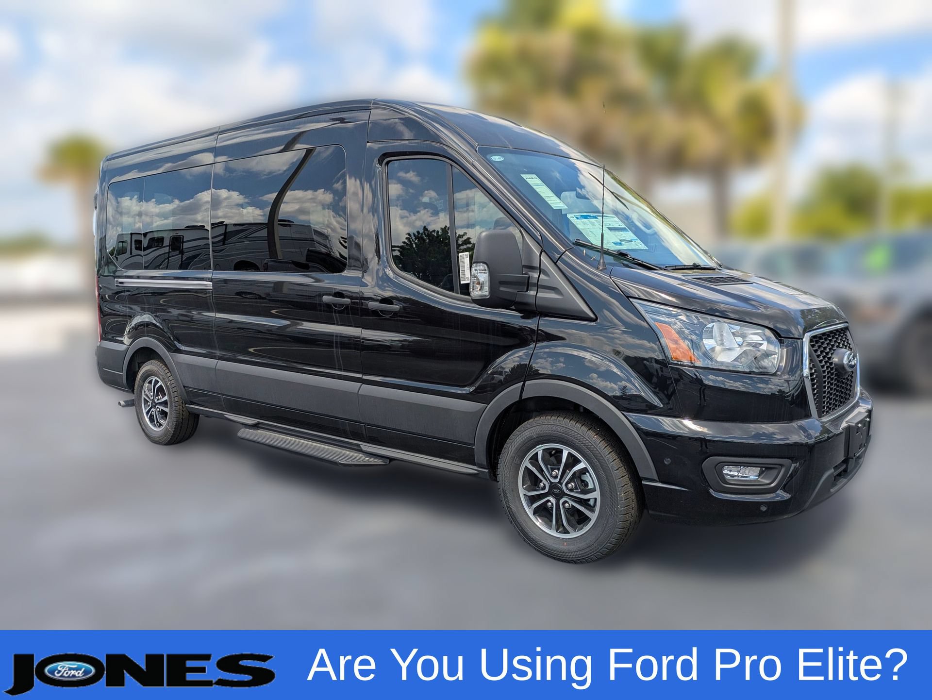 New 2025 Ford Transit 350 XLT RWD video 3