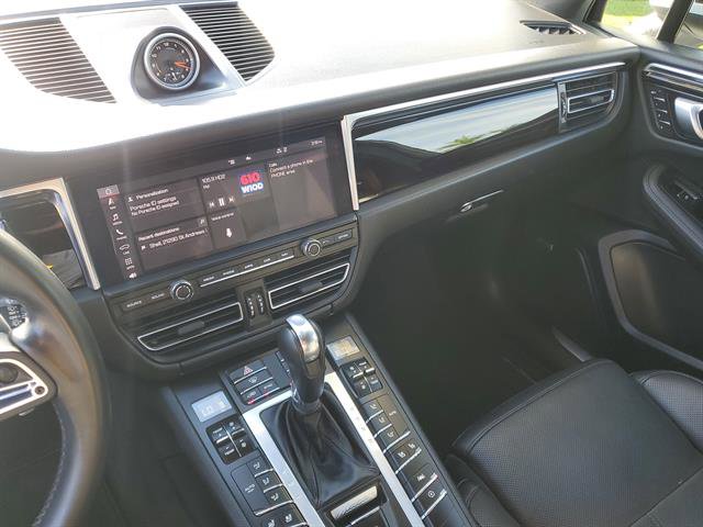 Used 2020 Porsche Macan S image 50