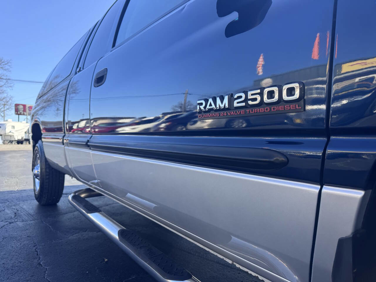 Used 2001 Dodge Ram 2500 Truck 2WD Quad Cab image 25