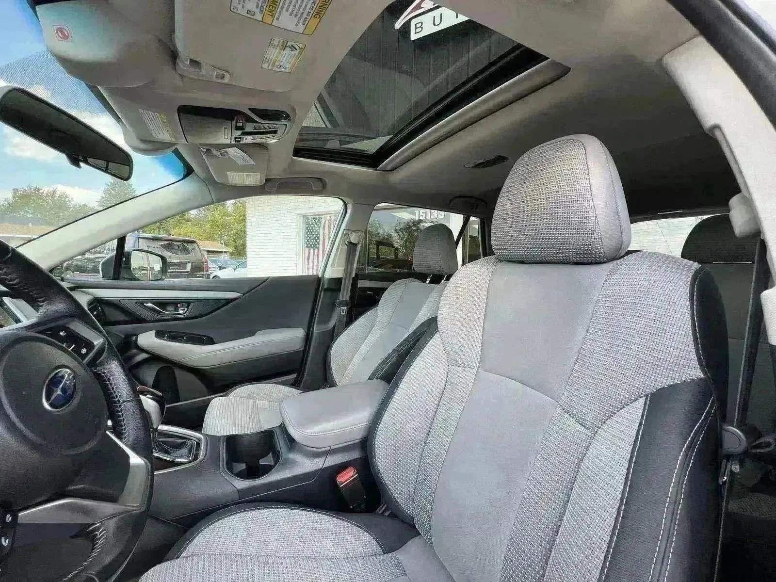 Used 2021 Subaru Outback Premium image 9