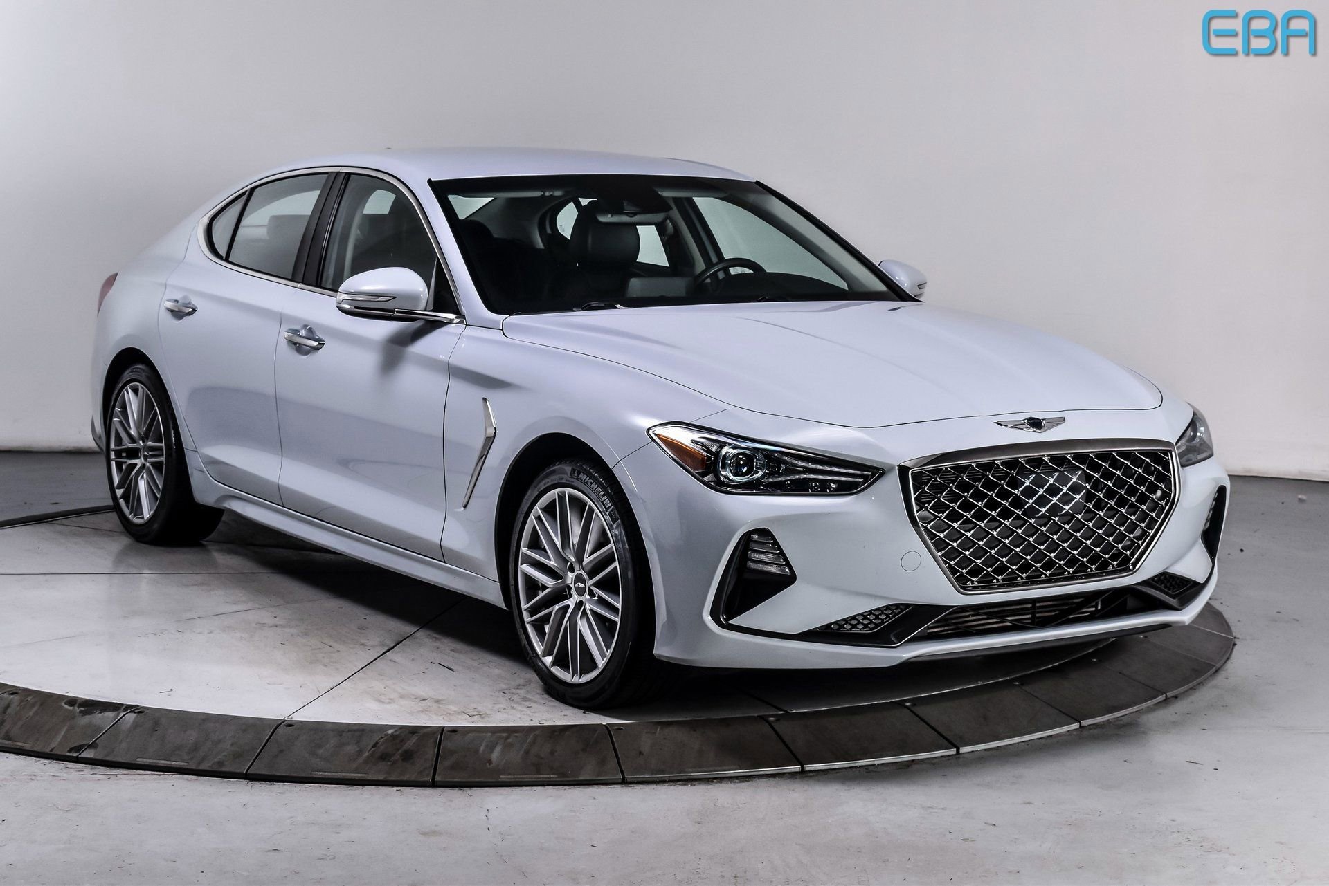 Used 2021 Genesis G70 2.0T image 1