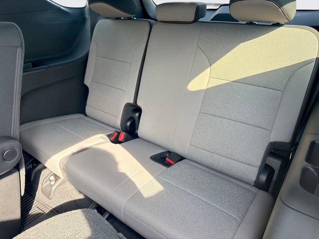 New 2026 Chevrolet Traverse LT w/ Midnight/Sport Edition image 23