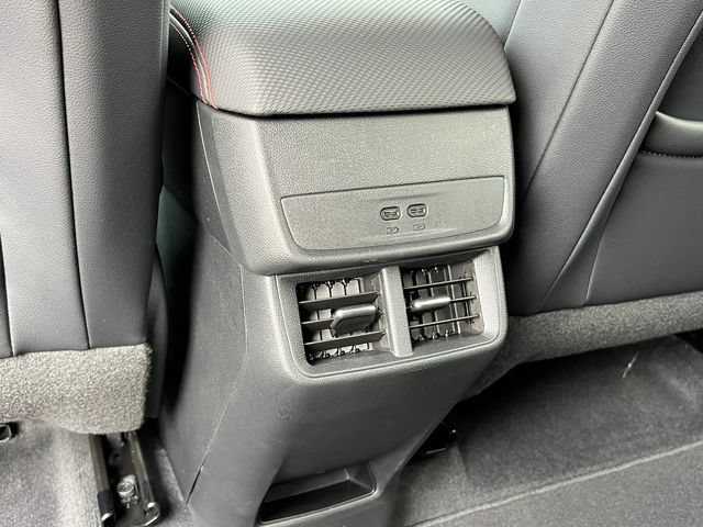 New 2027 Chevrolet Equinox RS FWD image 33