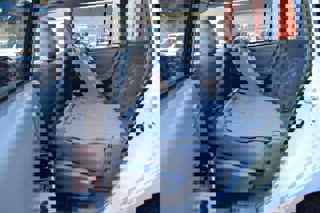 Used 2004 Toyota Highlander Limited image 48