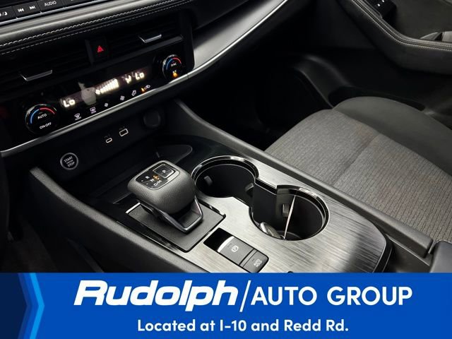 Used 2023 Nissan Rogue SV image 24