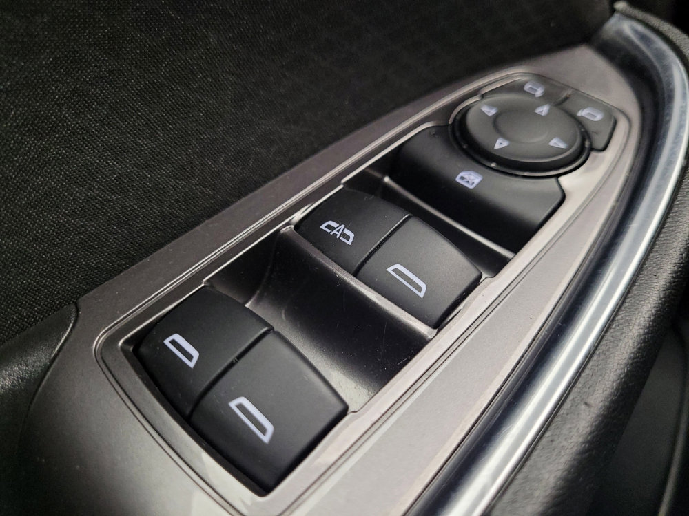 Used 2020 Chevrolet Malibu LT image 27