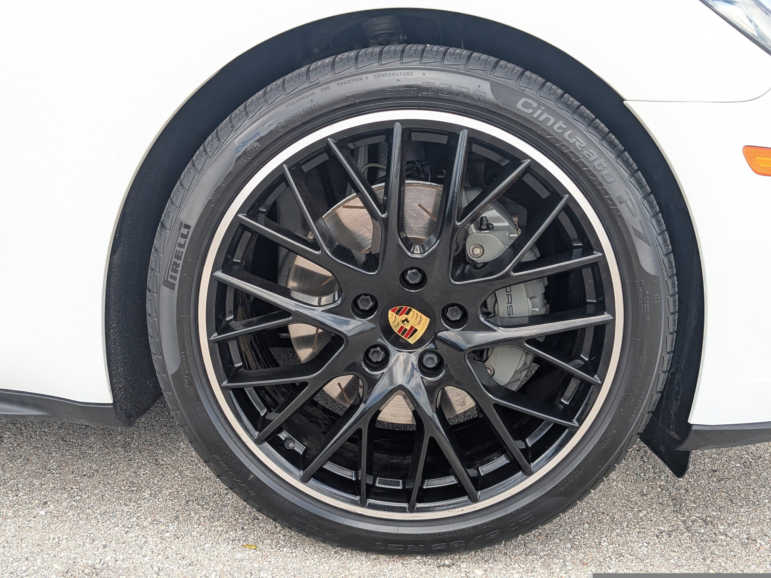 Used 2018 Porsche Panamera 4S w/ Premium Package Plus image 12