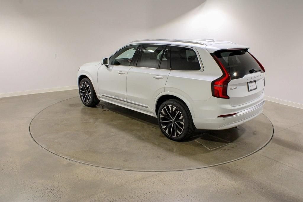 Used 2026 Volvo XC90 B6 Core w/ Protection Package AWD/4WD image 3