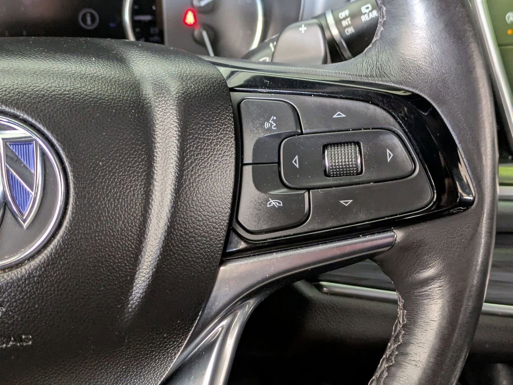 Used 2024 Buick Enclave Premium AWD/4WD image 21