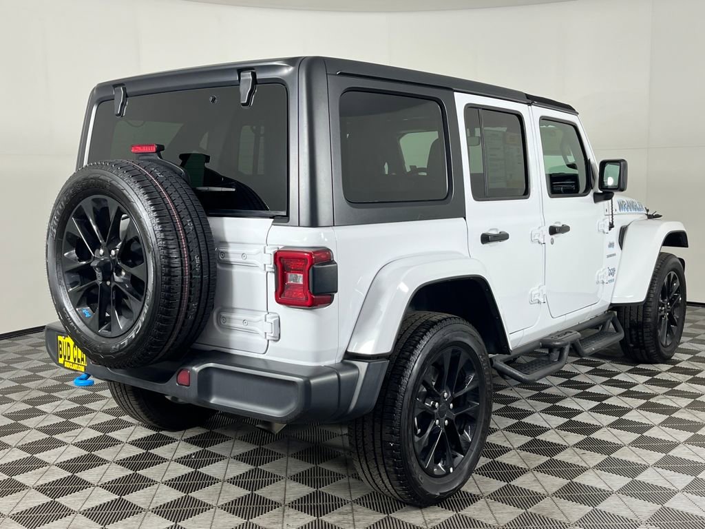 Used 2022 Jeep Wrangler Unlimited Sahara image 5